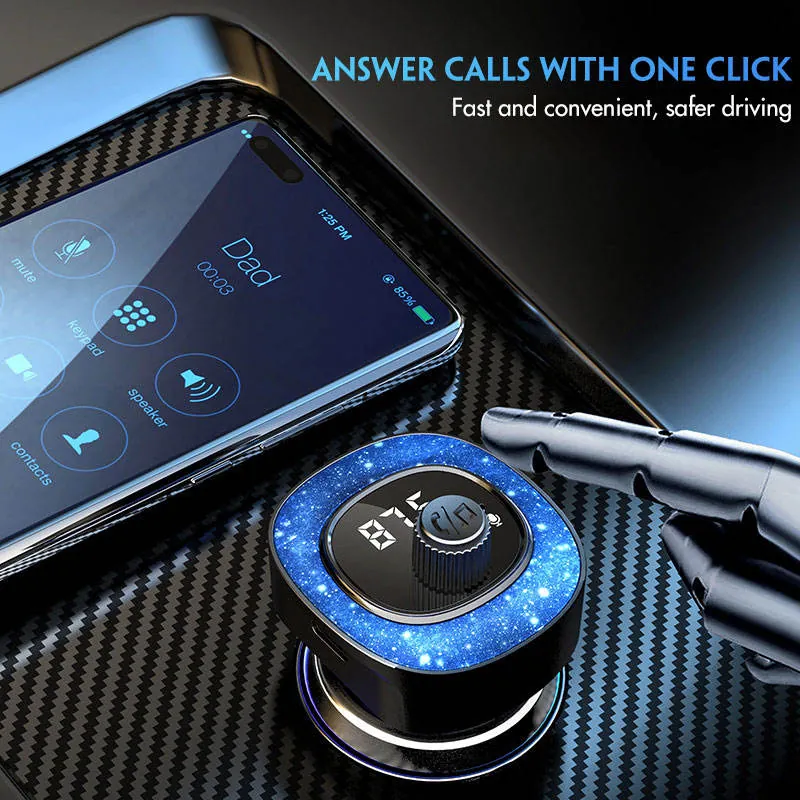 Star smart car charger in a car showing one-click answer call cue